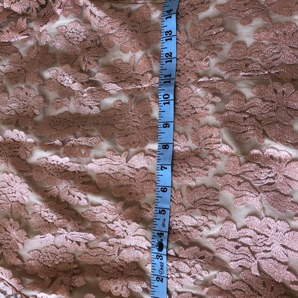 Missguided Lace Sheath Dress - Picture 8 of 8